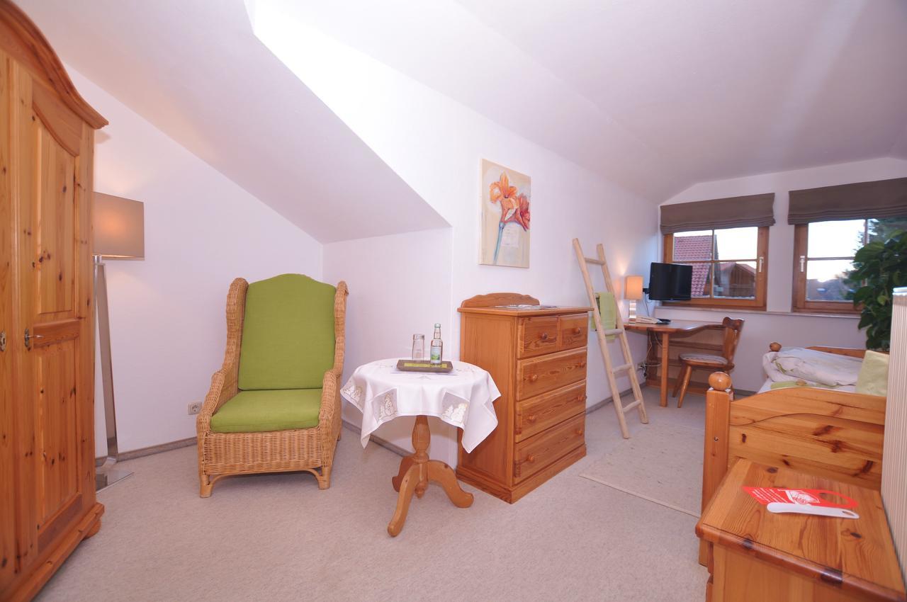 Berghues Schratt - Einfach Anders - Ihr Vegetarisches Und Veganes Biohotel Oberstaufen Exterior foto