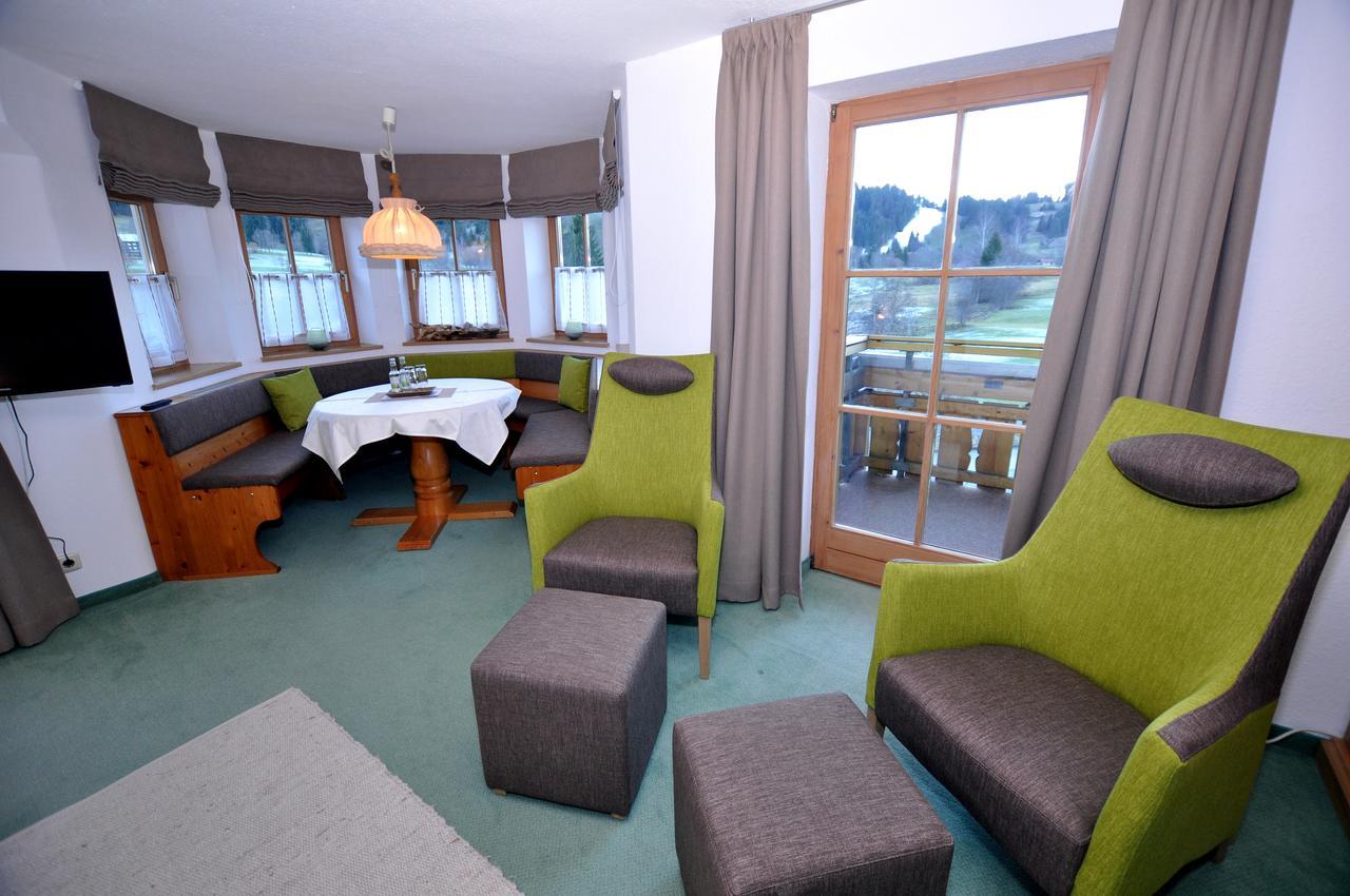 Berghues Schratt - Einfach Anders - Ihr Vegetarisches Und Veganes Biohotel Oberstaufen Exterior foto